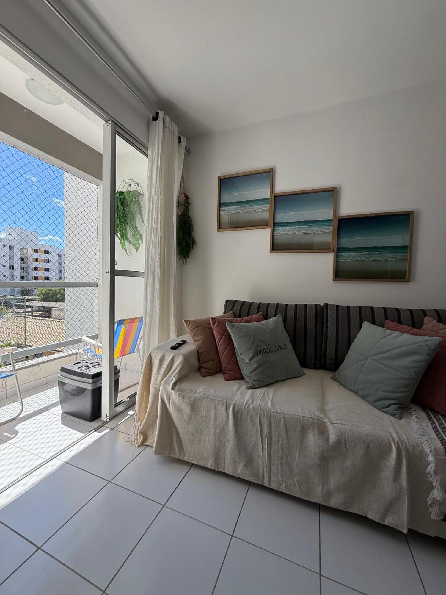 Ajuflat- Seu Lar Perto Da E Da Orla De Atalaia Com Ar Condicionado E Piscina