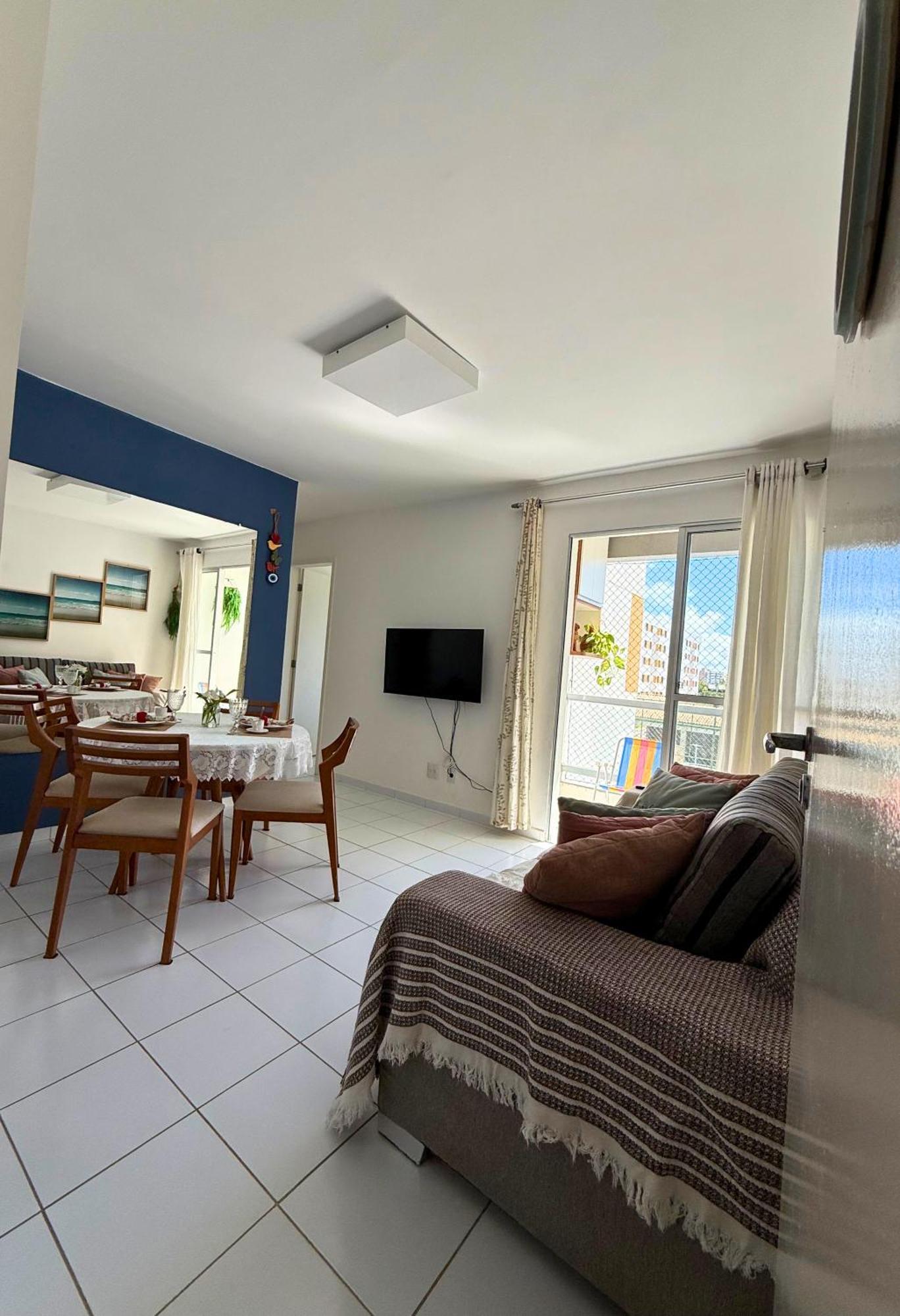 Apartamento Ajuflat- Seu Lar Perto Da E Da Orla De Atalaia Com Ar Condicionado E Piscina